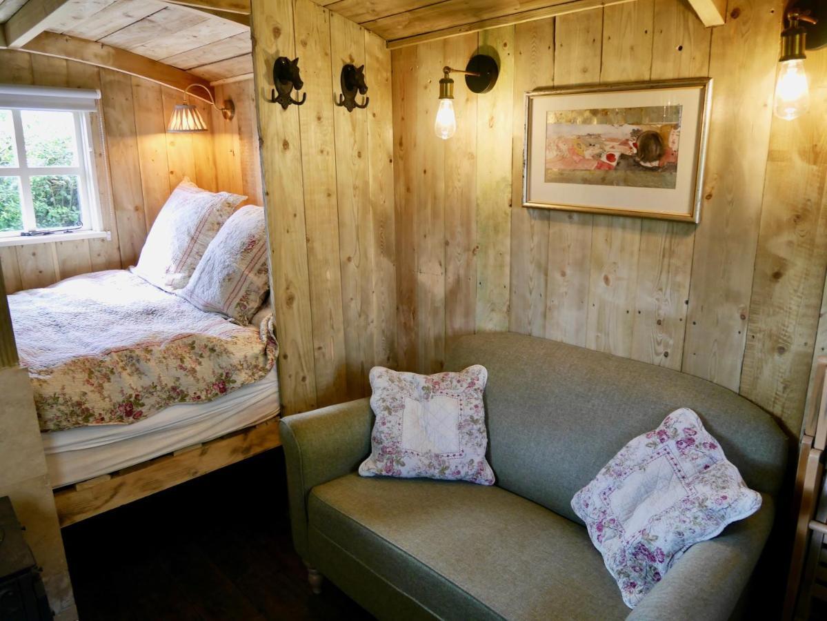 The Wayside Shepherd Hut Beaulieu Buitenkant foto